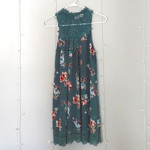 Impressions Green Floral Dress Size S